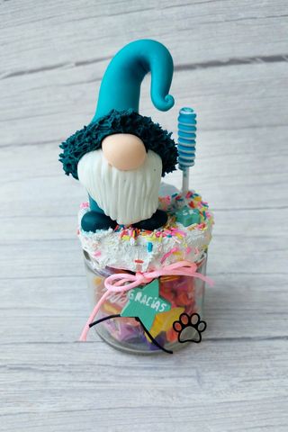 Tarros decorados gnomos