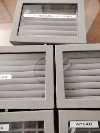 Cajas de terciopelo para exposición