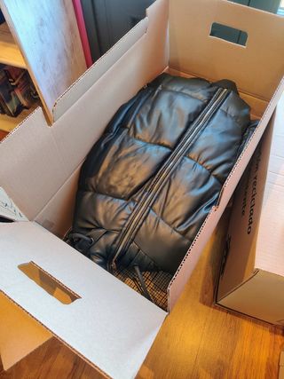 Caja secreta ropa negra