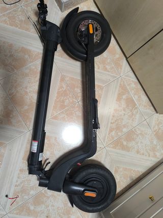 Patinete eléctrico Piezas como nuevo 
614317995
