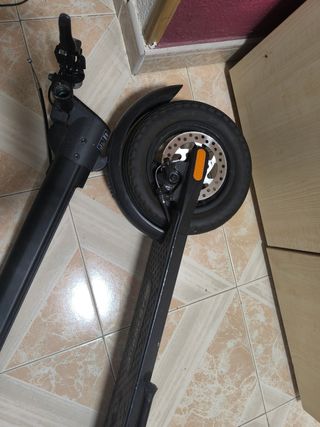 Patinete eléctrico Piezas como nuevo 
614317995
