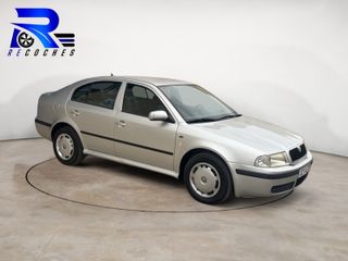 Skoda Octavia 1.6 Active