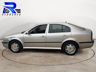 Skoda Octavia 1.6 Active