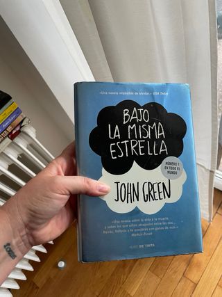 Bajo la misma estrella (Spanish Edition)