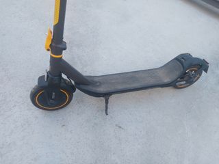 Patinete Eléctrico Bongo Serie M30 Homologado