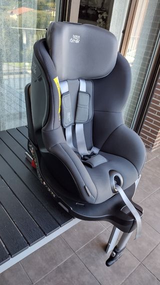 Silla coche Britax Römer Dualfix i-Size