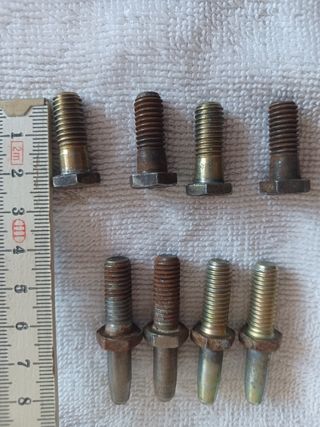 Tornillos guía llanta Seat 600, 850, 127, 133