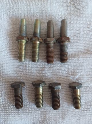 Tornillos guía llanta Seat 600, 850, 127, 133