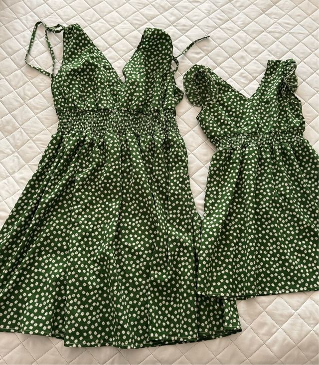 Vestidos niña/madre verde estampado