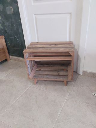 Mesita auxiliar o noche (vivo en Palma)