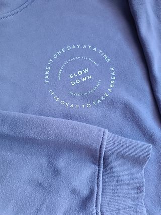 Sudadera con capucha morada mujer 