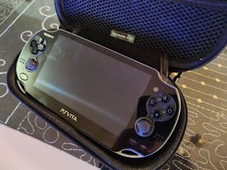 Psp vita con funda 
