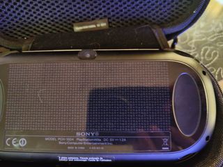 Psp vita con funda 
