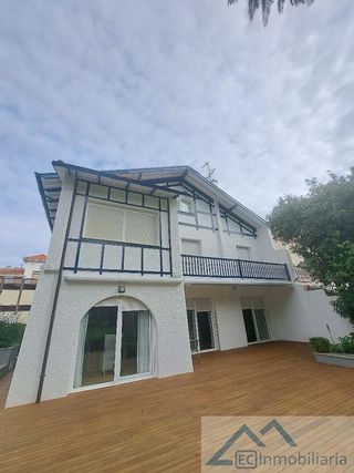 Chalet en alquiler en El Sardinero en Santander
