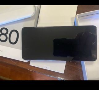 Móvil Oppo A80 5G 8GB de ram y 256 GB almacenamien