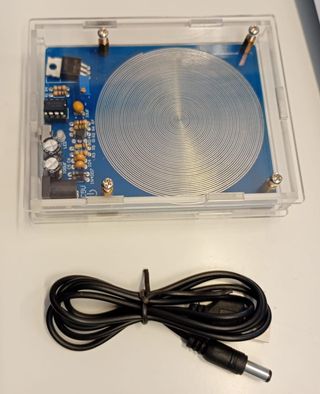 Generatore Onde Schumann 7.83Hz