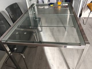 Mesa de comedor cristal y metal