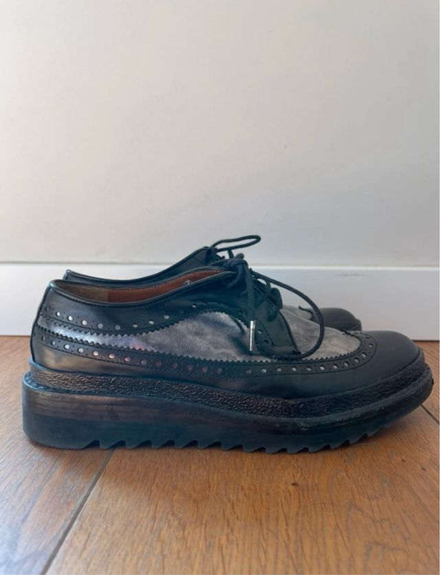 Zapatillas Pons Quintana negras y plateadas