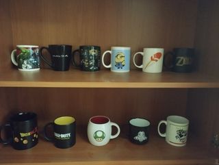 Tazas variadas videojuegos / pelis