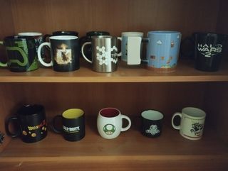 Tazas variadas videojuegos / pelis
