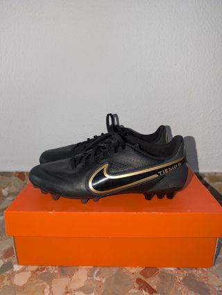 Nike Legend 9 Academy