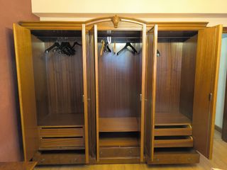 Dormitorio set completo. Cama de 1,35cm.