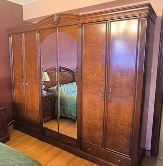 Dormitorio set completo. Cama de 1,35cm.