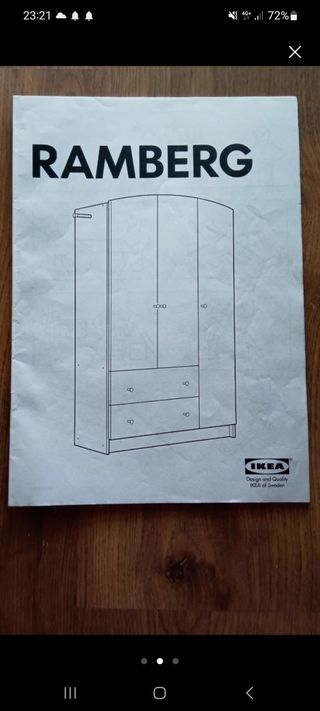 Armario de madera marrón 3 puertas