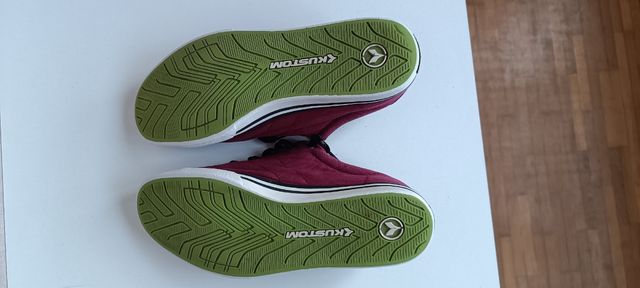 Zapatillas Kustom rojas