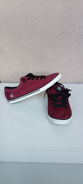 Zapatillas Kustom rojas