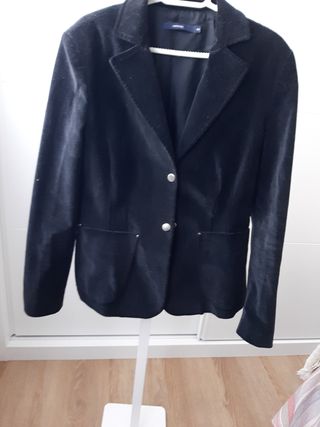 Chaqueta micropana negra entallada 