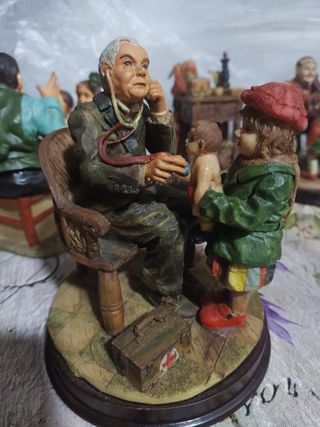 Lote de 7 Figuras de resina
