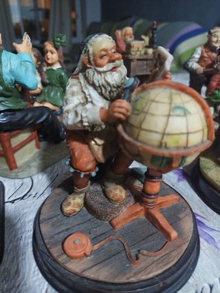 Lote de 7 Figuras de resina