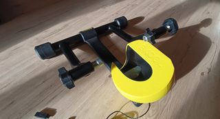 Rodillo Bkool Smart Pro 2 + Rueda