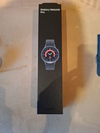 Reloj Samsung Galaxy Watch 5 Pro + 8 Pulseras. 