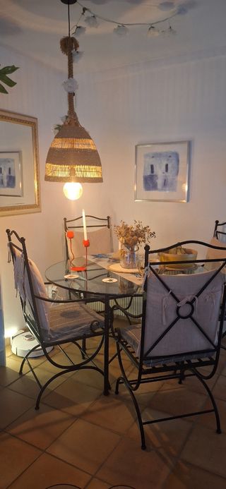 Mesa y 4 Sillas Comedor Cristal Metal