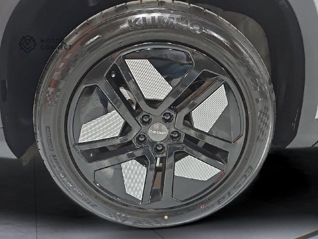 Omoda 5 MY25 - Premium 1.6 TGDI 108kW (145cv)