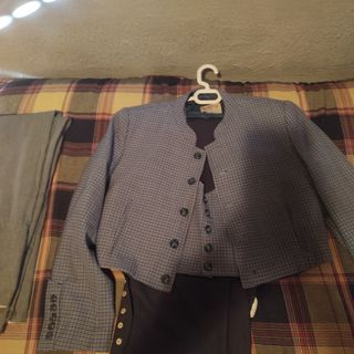 Traje Jimenez con sombrero
