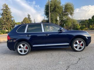 Porsche Cayenne 2004