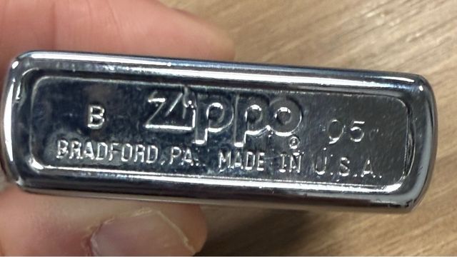 Zippo 1995 Tigre Grabado USA