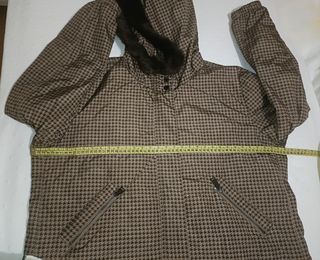 Chaqueta gabardina Adolfo Domínguez, como nueva.