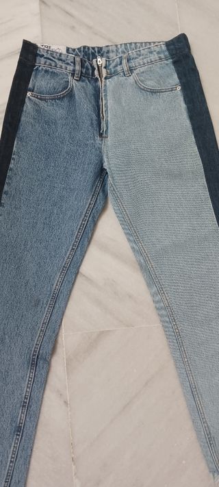 Pantalón vaquero denim bicolor Zara