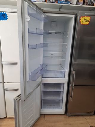 Nevera Beko con garantía y transporte
