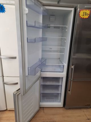 Nevera Beko con garantía y transporte