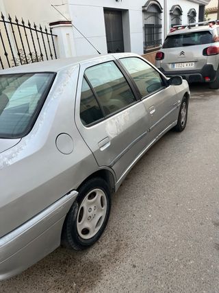 Peugeot 306 1999 1.6 gasolina 