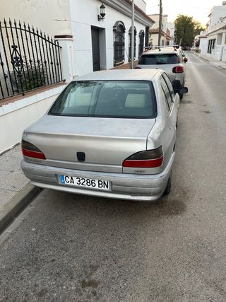 Peugeot 306 1999 1.6 gasolina 