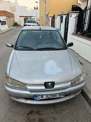 Peugeot 306 1999 1.6 gasolina 
