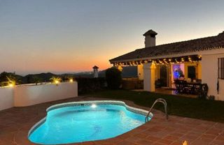 Chalet en alquiler en Istán