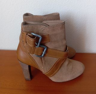 Botines Zara Talla 38 Beige/Marrón