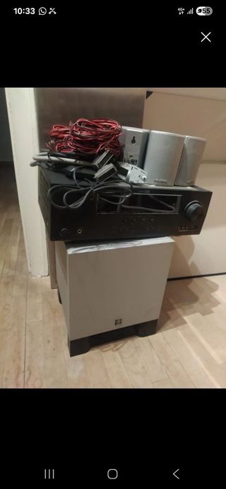 Amplificador Home Cinema y Subwoofer